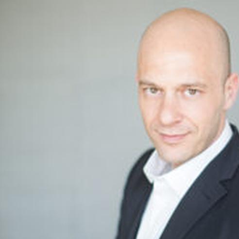 Portrait von Roy Levy