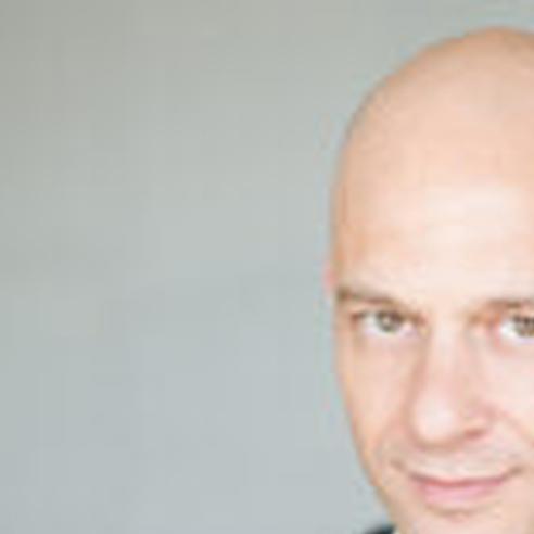 Portrait von Roy Levy