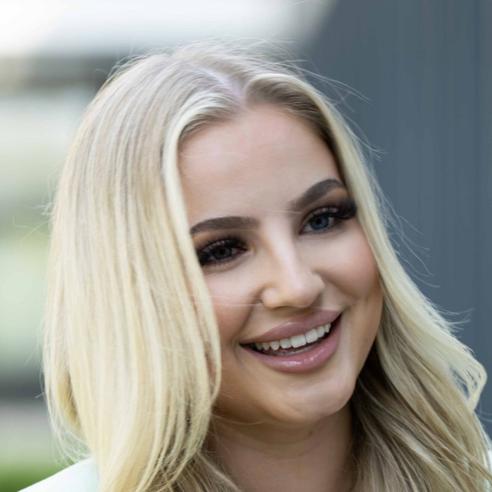 Portrait von Sarah Trobl