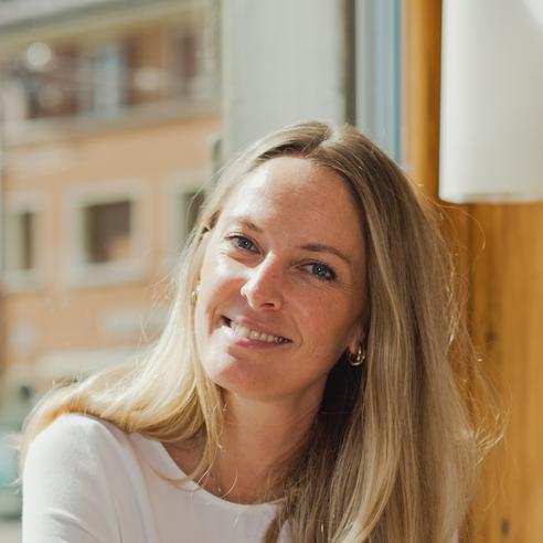 Portrait von Stephanie Bender